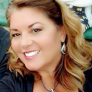 Meet your Posher, Cheryl